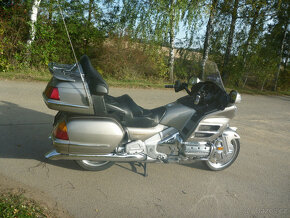 Honda GL 1800 Gold Wing ABS - 3