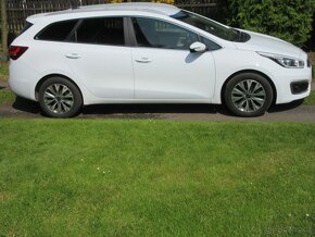 KIA CEED SW 1.6 CRDi 100kw r.v.2016 nový v čr.FACELIFT - 3