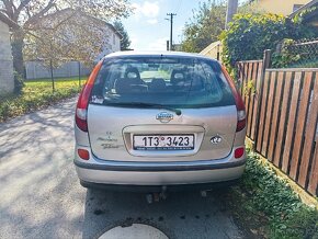 Nissan Almera Tino 2.2dCi - 3