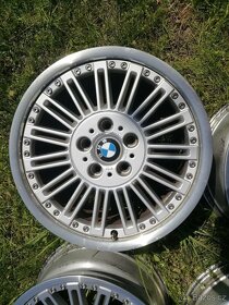 BMW Style 86 dvourozmerná dvojdílná kola R17 5x120 - 3