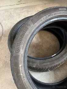 Continental 235/45 R20 V XL - 3