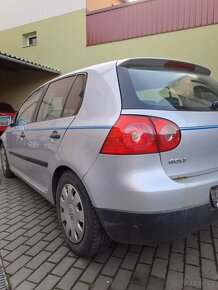 Vw golf 5  FSI 1.4 - 3