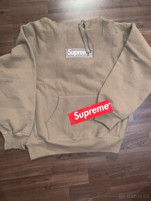 Supreme Box Logo Hoodie - 3