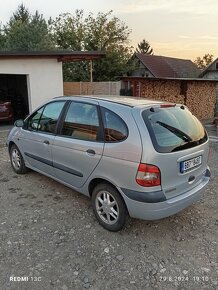 Renault Megane Scenic - 3