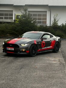 FORD MUSTANG - 3