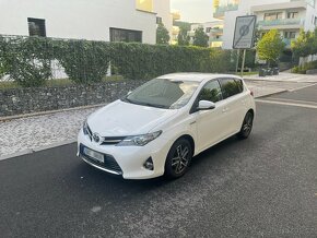 Toyota Auris Hatchback Hybrid 1,8 - 3