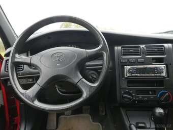 Toyota Carina E - 3