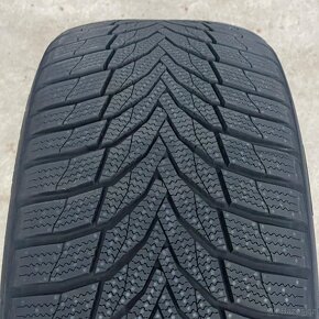 NOVÉ Zimní pneu 235/40 R18 95V Nexen - 3