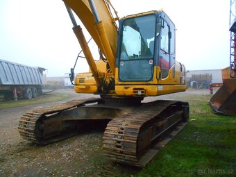 KOMATSU PC240NLC-8 - 3