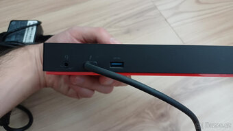 Lenovo docking station 40AC - 3