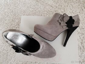 Elegantní boty zn. BAŤA - 3