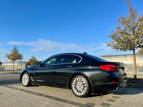 BMW 530D xDrive G30 LUXURY LINE - 3