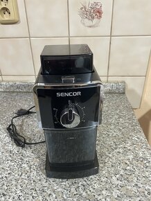 Kavomlynek Sencor SCG 5050BK - 3