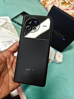 Vivo X80 Pro 5G Cosmic Black + chytré hodinky - 3