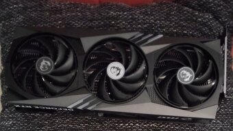 MSI RTX 4080 Gaming X trio - 3