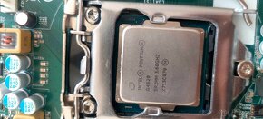 Základní deska s CPU Pentium g 4520 lga1151 - 3