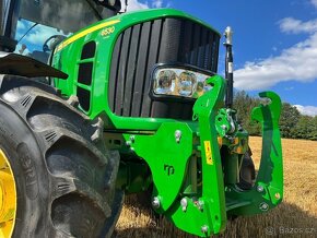 Přední tříbodový závěs METALPLAST pro traktory John deere. - 3