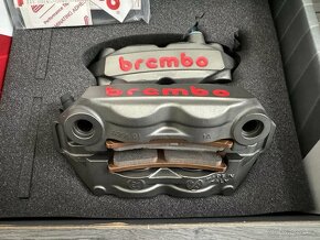 BREMBO M4 108mm + hadice + kotouče + pletené hadice - 3