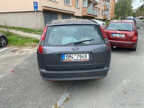 Ford focus 1.6 - 3