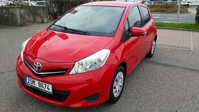 Toyota Yaris 1.0i rv 10/2013 koupeno v ČR serviní kniha - 3