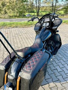 Harley Davidson FLTRXSE Road Glide CVO - 3