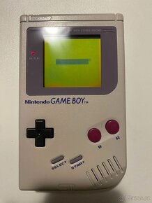 GameBoy DMG-01 - 3