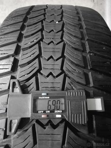 2ks zimni 215/55 r17 Sava - 3