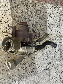 Turbo Peugeot Citroen 2.0HDI 110 KW - 3