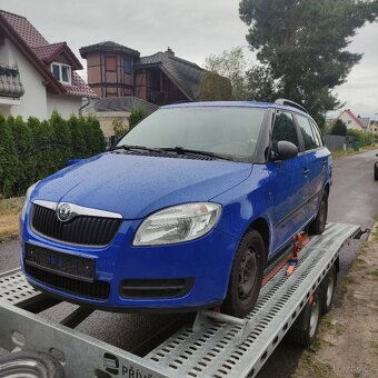 Skoda Fabia 2 1.4 MPI kombi modrá - 3