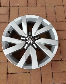 ALU kola VOLKSWAGEN / ŠKODA 5x112 R16 Superb 3,Passat B8 - 3