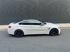 BMW M4 3.0 317kw - 3