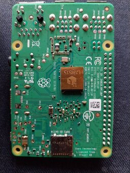 Raspberry Pi 3 B+ - 3