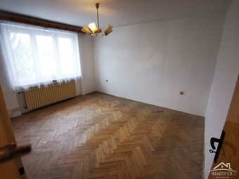 Byt 3+1 zděný, balkon, garáž. Jihlava - 3