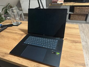 HP Spectre x360 16-aa0902nc - 3