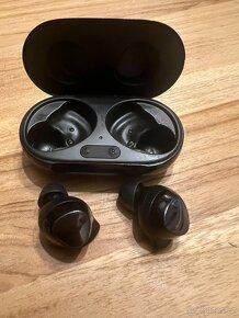 Bezdrátová sluchátka SAMSUNG Galaxy Buds+ černá - 3