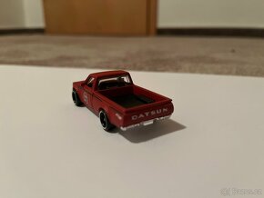 Hot wheels datsun - 3