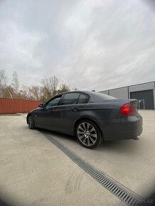 Prodám díly z BMW E90 320d - 3