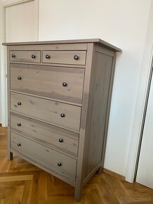 Komoda Hmnes (Ikea) se 6 zásuvkami - 3