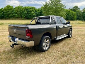 Prodám Dodge RAM 1500 5.7 HEMI QuadCab Big Horn - 3