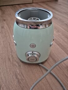 SMEG mixér BLF01PGEU - 3