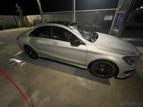 Mercedes-benz CLA 45 AMG - 3