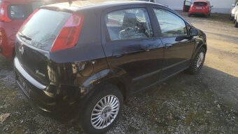 Fiat Grande Punto 1.2i - 3