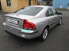 Volvo S60 2.4i - 3