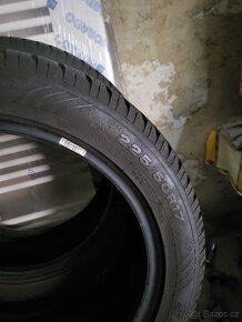 225/50 R17 Dunlop sp Winter Sport - 3