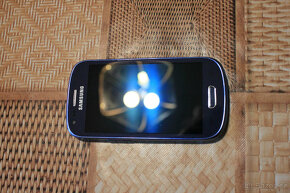 SAMSUNG GALAXY S3 Mini - 3