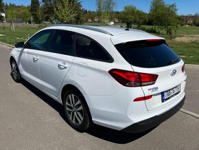 Hyundai i30, 1,4 T-GDI 140 Trikolor - 3