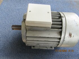 Motor Y/troj. 380/220, 1,1 kW, 1410 ot./min. - 3