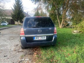 Opel Zafira 1.9 cdti 88kw - 3