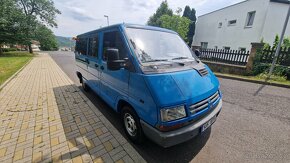 Renault Trafic 2.5D 9 míst - mladý veterán - 3