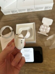 AirPods pro 2 - 3